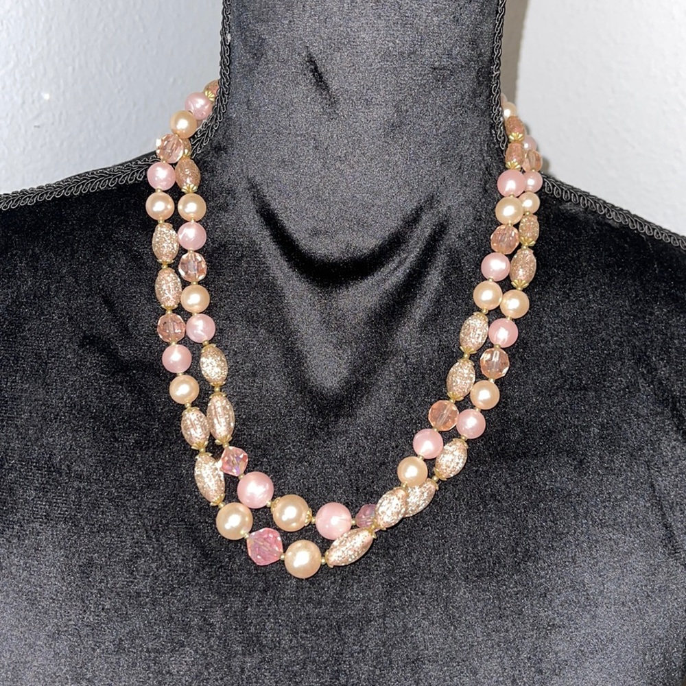 Pink and rose beaded necklace